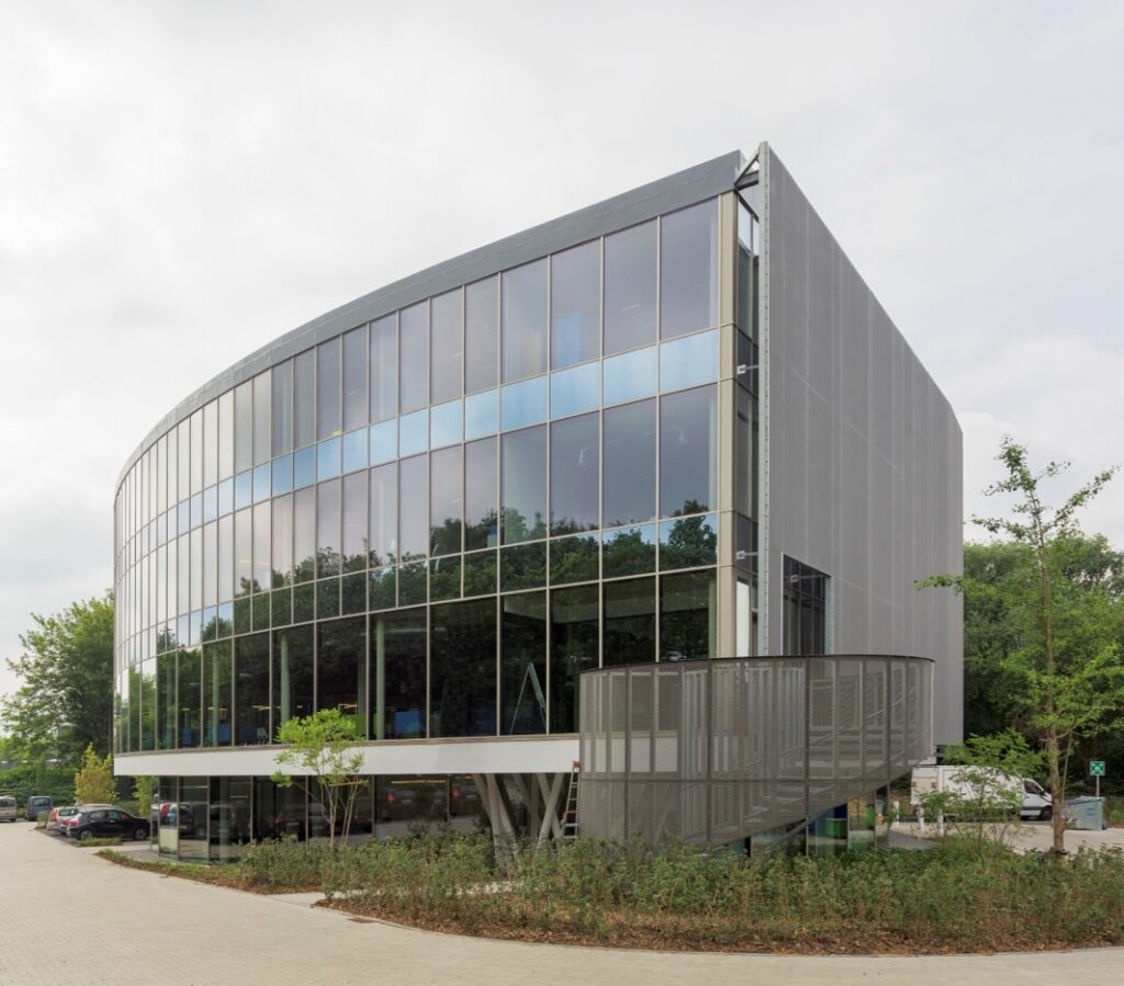Exterior of CellCarta's Antwerp, Belgium laboratory.