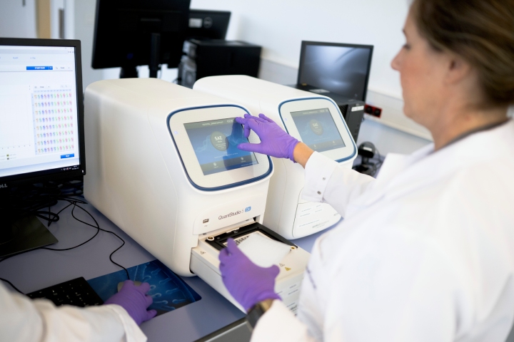Genomics sequencing laboratory