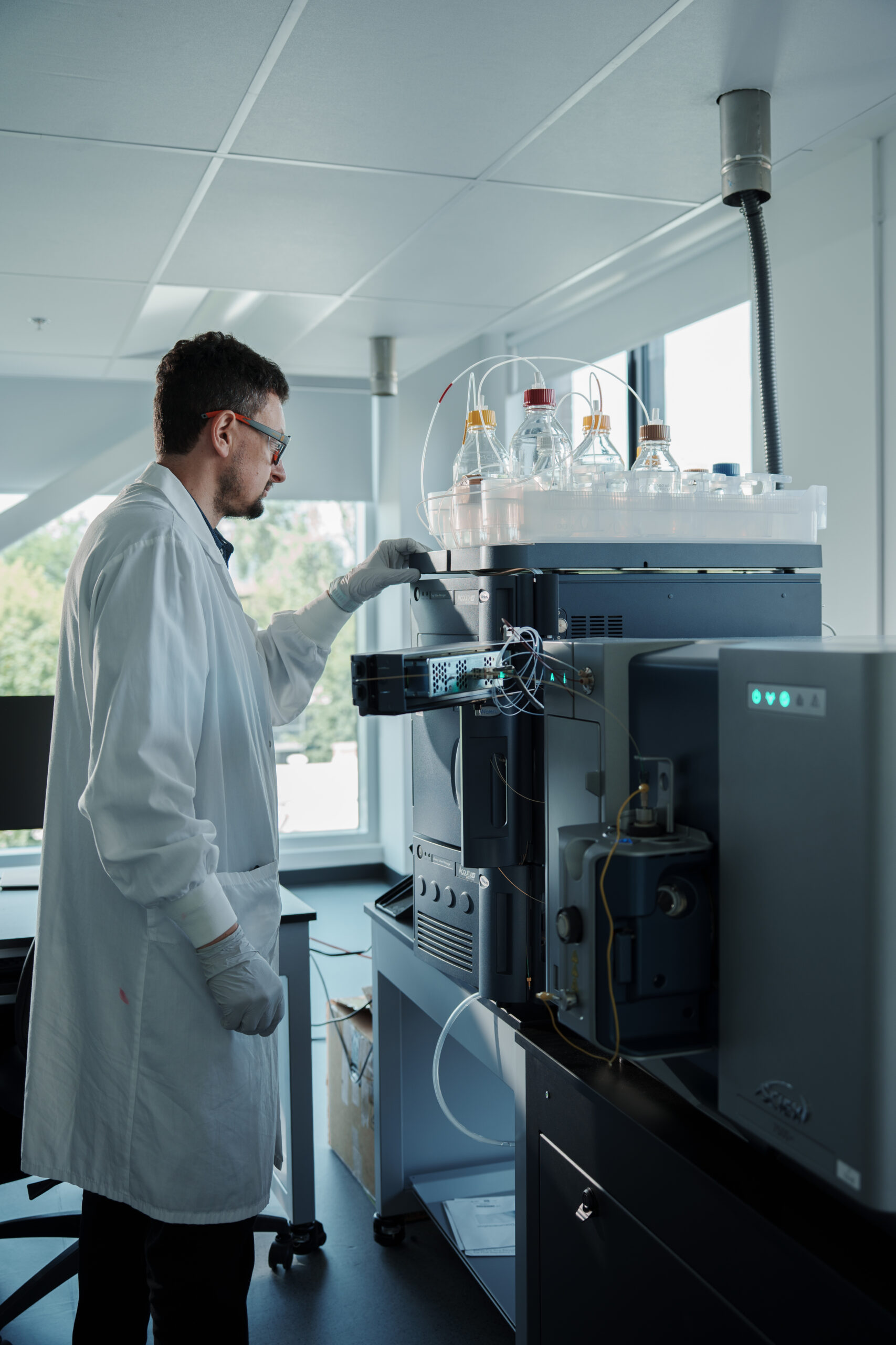 Proteomics mass spectrometry inflammatory proteins auto-antibodies autoimmune analytes