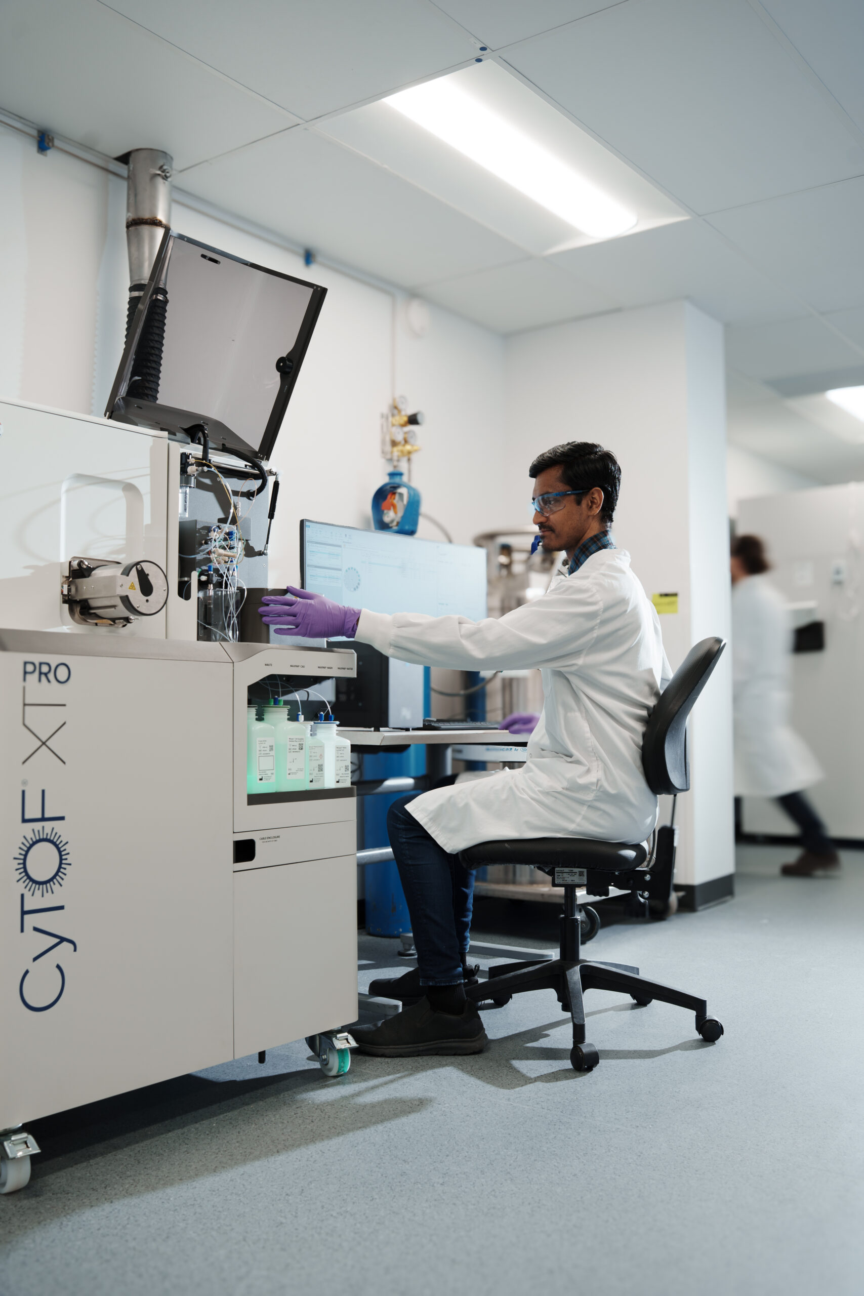 Mass cytometry CyTOF platform for high-parameter immune cell phenotyping