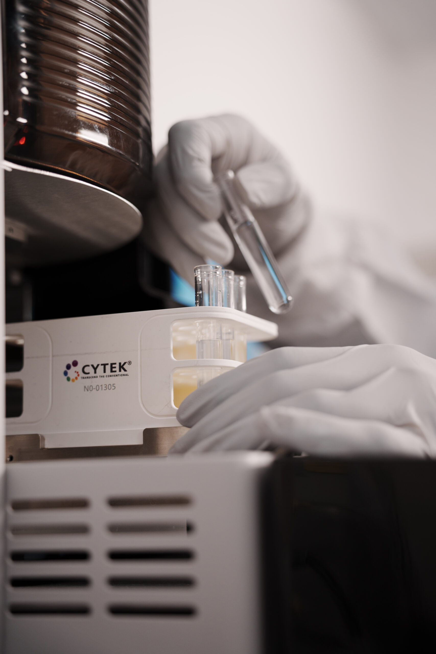 Immune monitoring laboratory